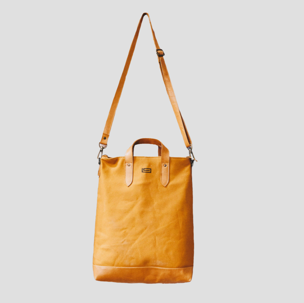 The Old Town Tote - Cognac Canvas Cognac Leather