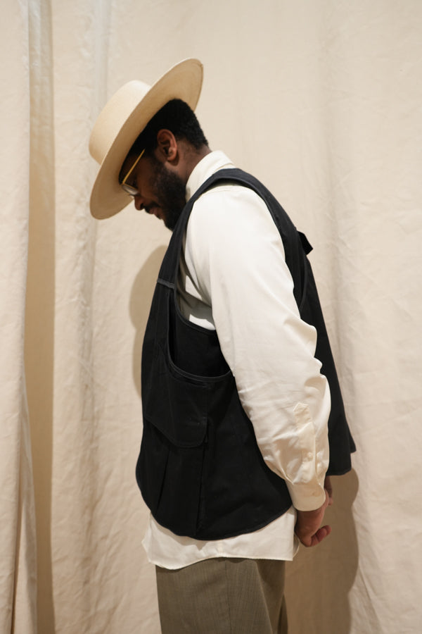 Golden Vest (Black)