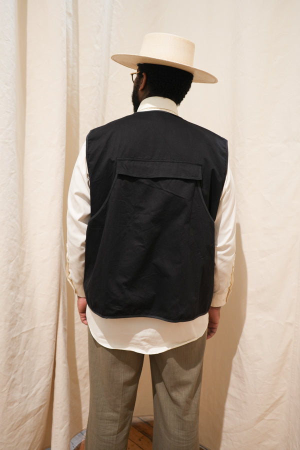 Golden Vest (Black)