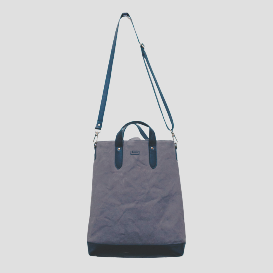 The Old Town Tote - Gray Canvas Black Leather